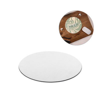 Mouse Pad com formato redondo e base em borracha